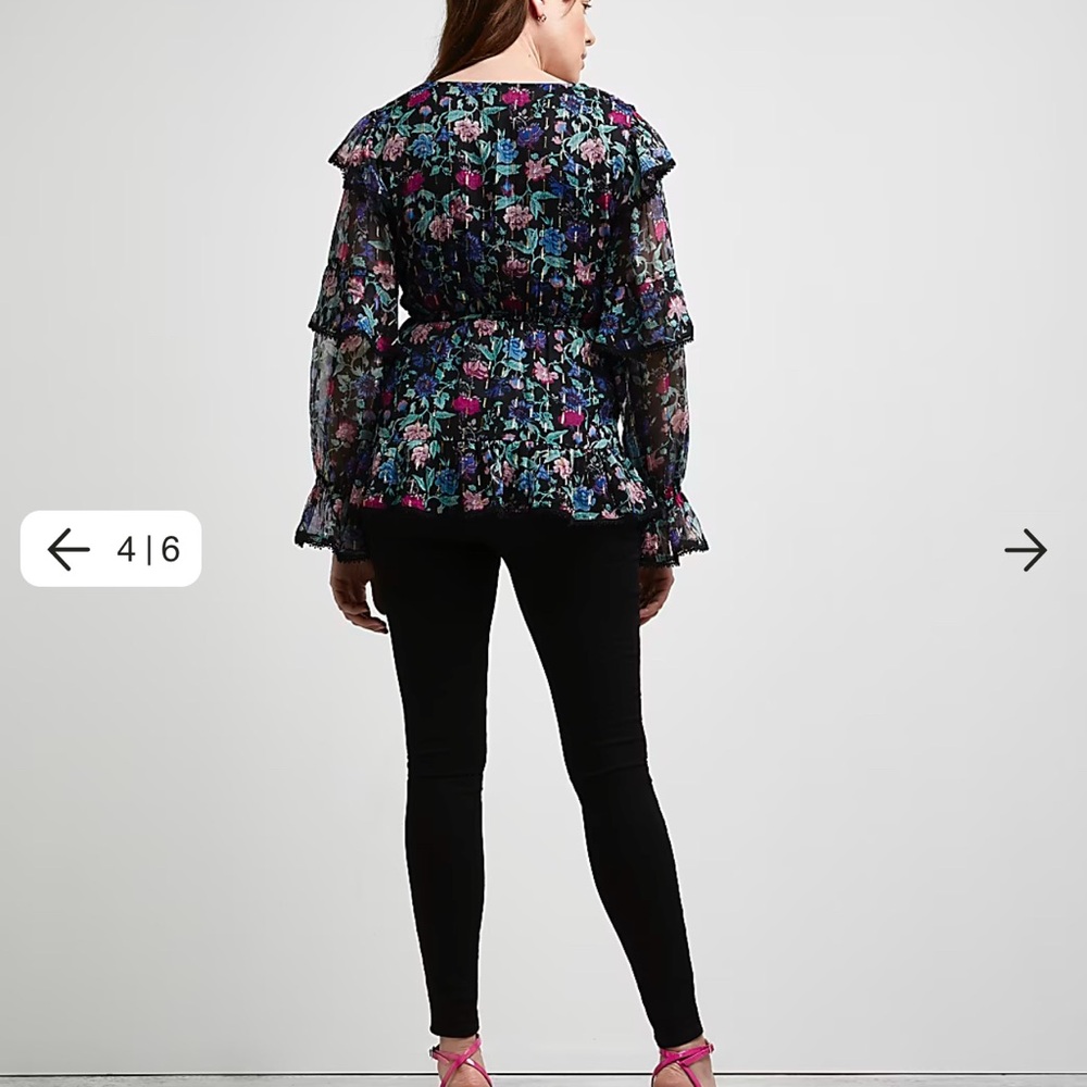 Floral Ruffle Sheer Blouse - Picture 4 of 4